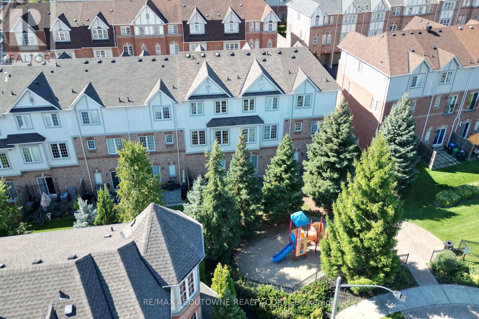 327 - 3030 Breakwater Court, Mississauga, Ontario  L5B 4N9 - Photo 34 - W12600478