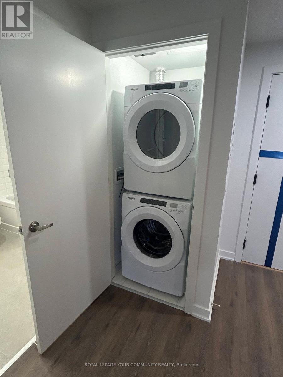 416 - 720 Whitlock Avenue, Milton, Ontario  L9E 2B5 - Photo 11 - W12600520