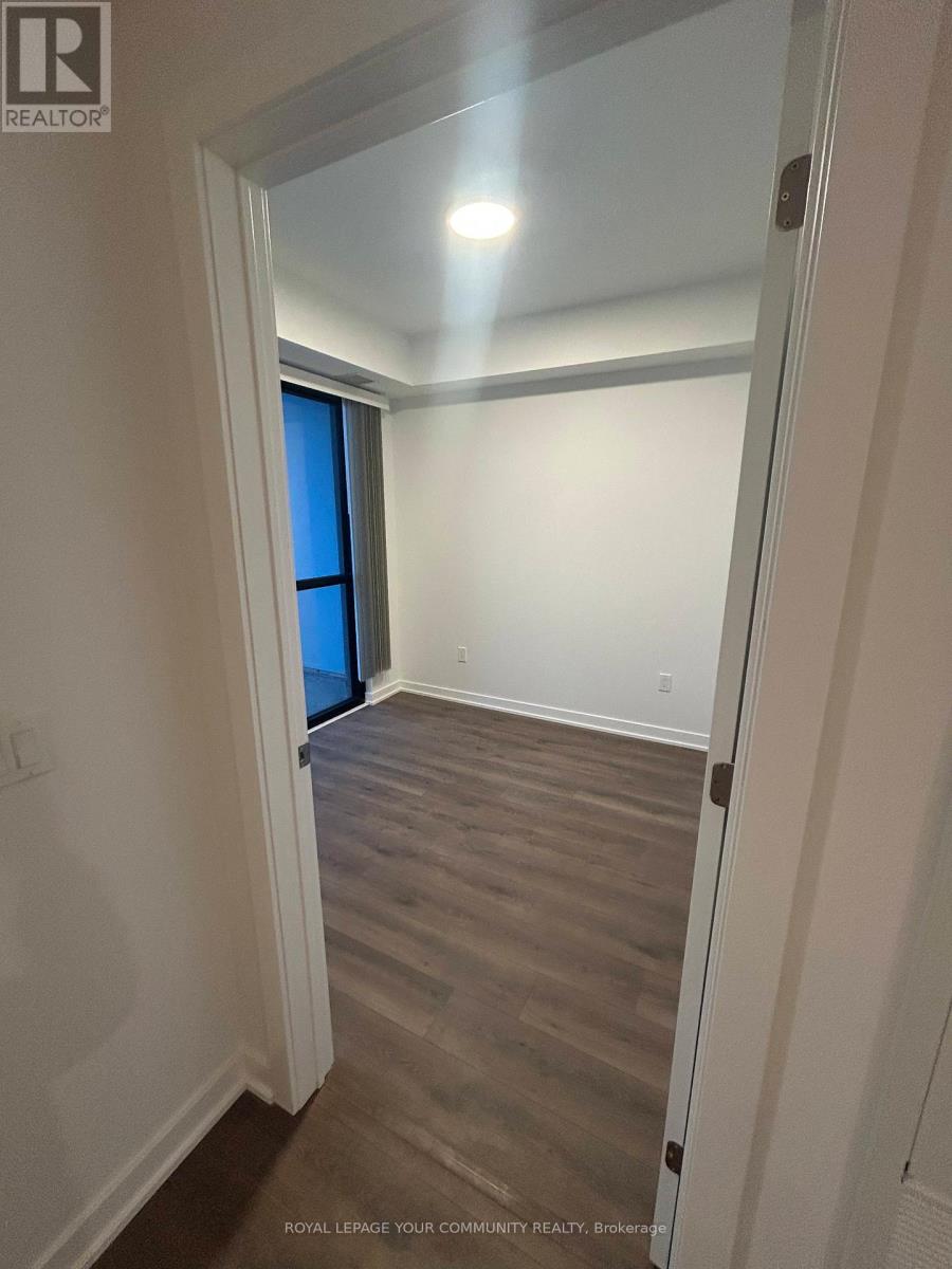416 - 720 Whitlock Avenue, Milton, Ontario  L9E 2B5 - Photo 4 - W12600520
