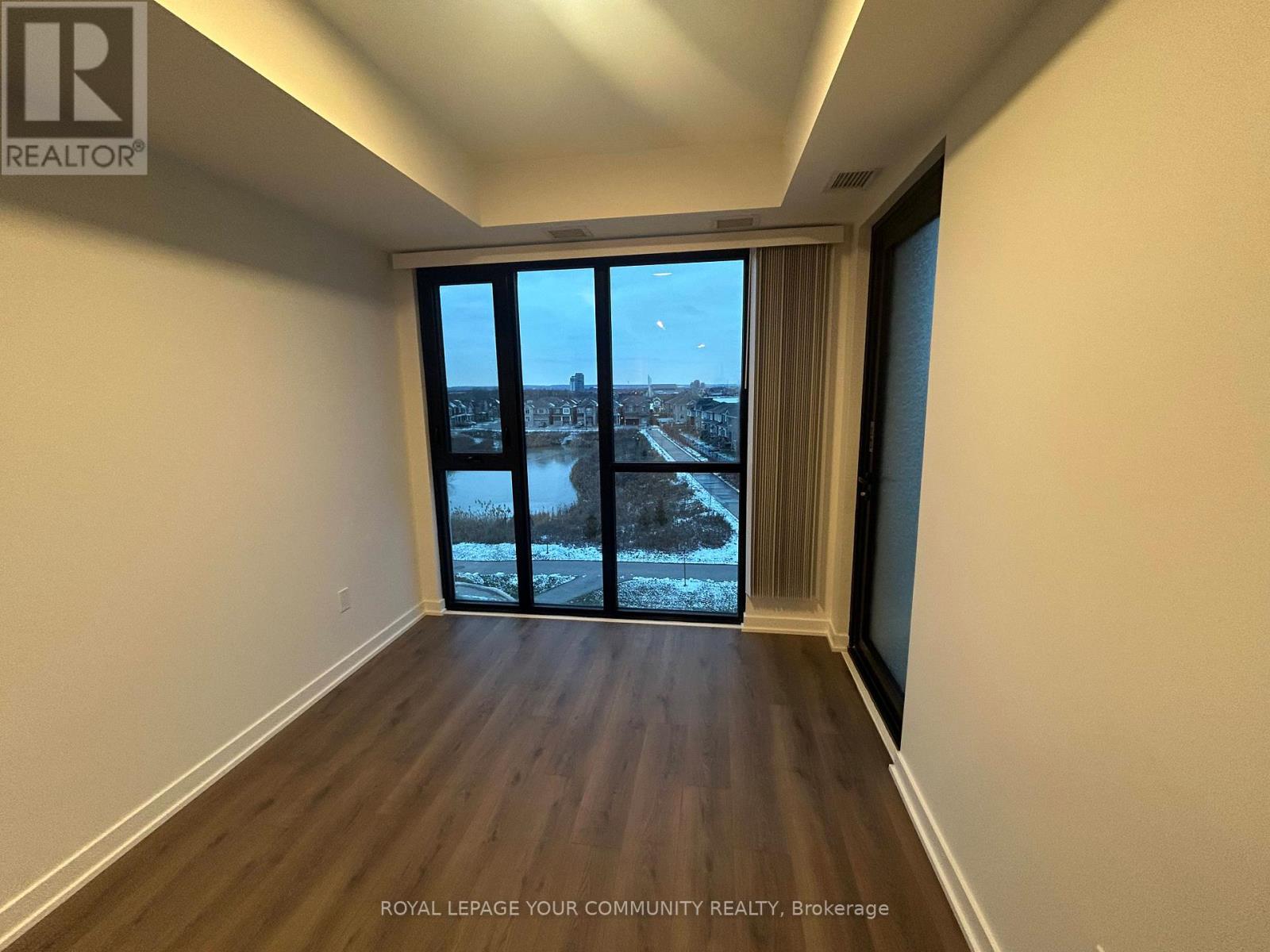 416 - 720 Whitlock Avenue, Milton, Ontario  L9E 2B5 - Photo 5 - W12600520