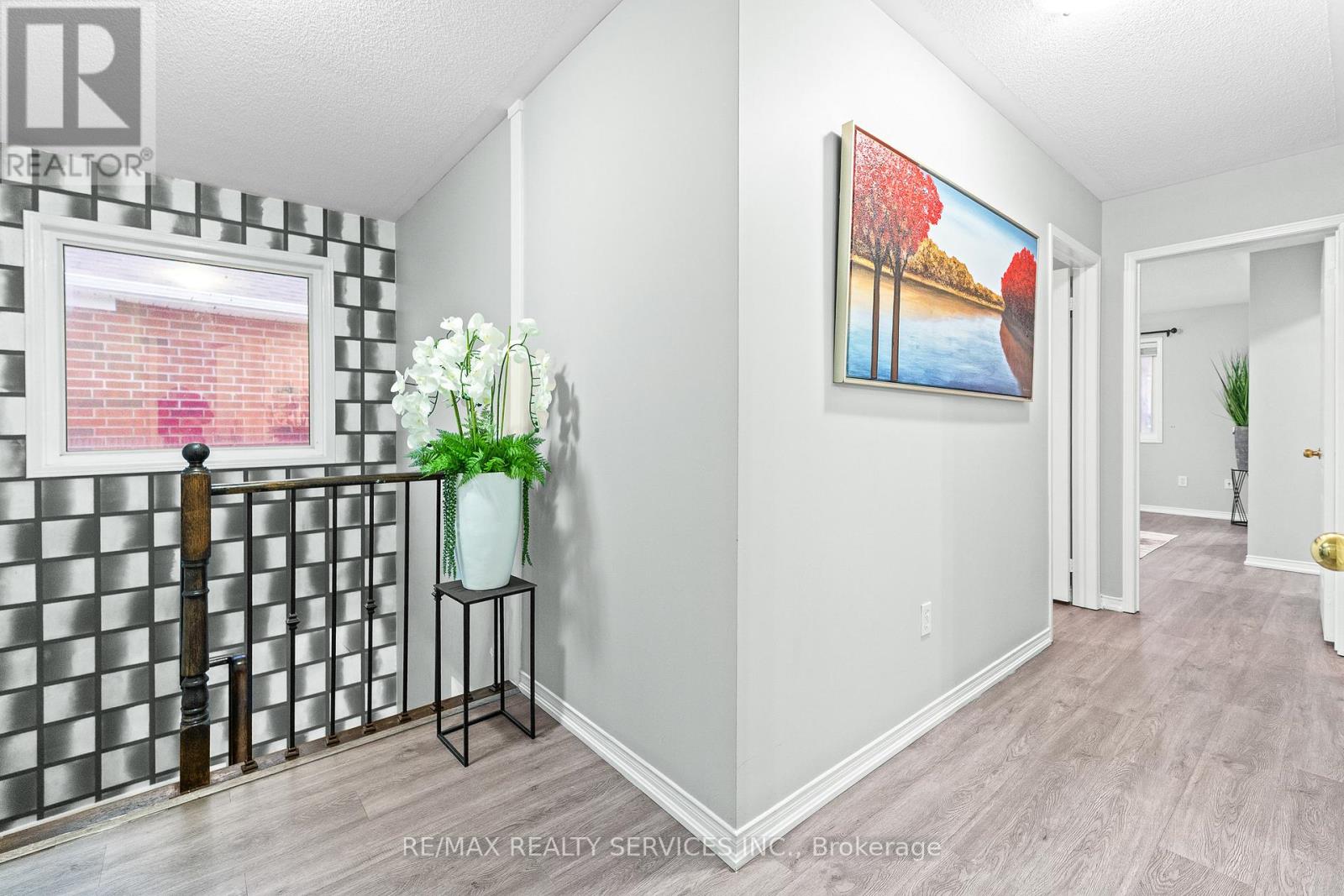 120 Bushmill Circle, Brampton, Ontario L7A 0K6 - Photo 17 - W12600544