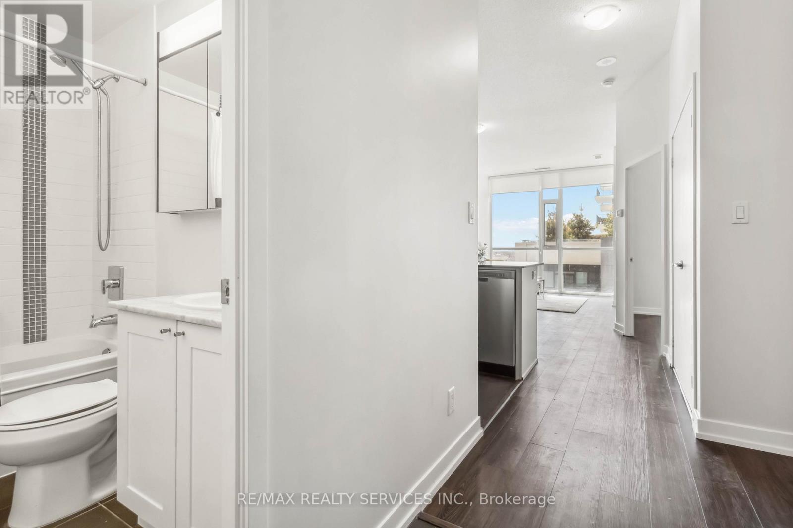 404 - 4065 Brickstone Mews, Mississauga, Ontario  L5B 0G3 - Photo 17 - W12600574