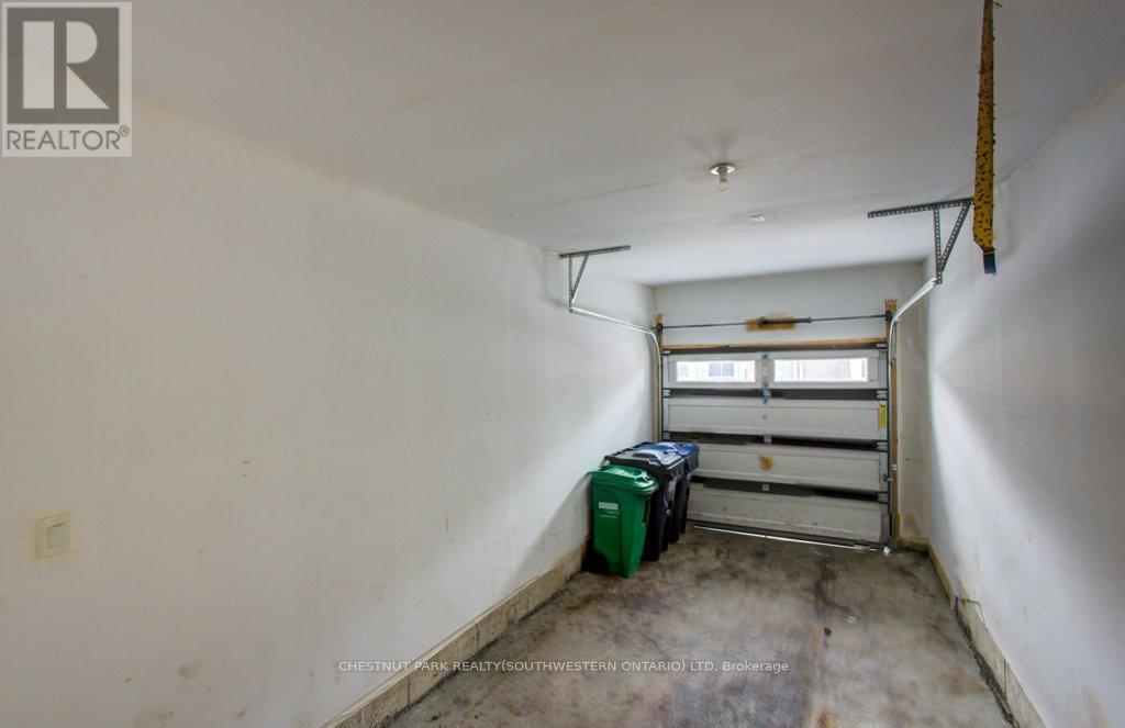 5 Donald Ficht Crescent, Brampton, Ontario  L7A 5H8 - Photo 32 - W12600646