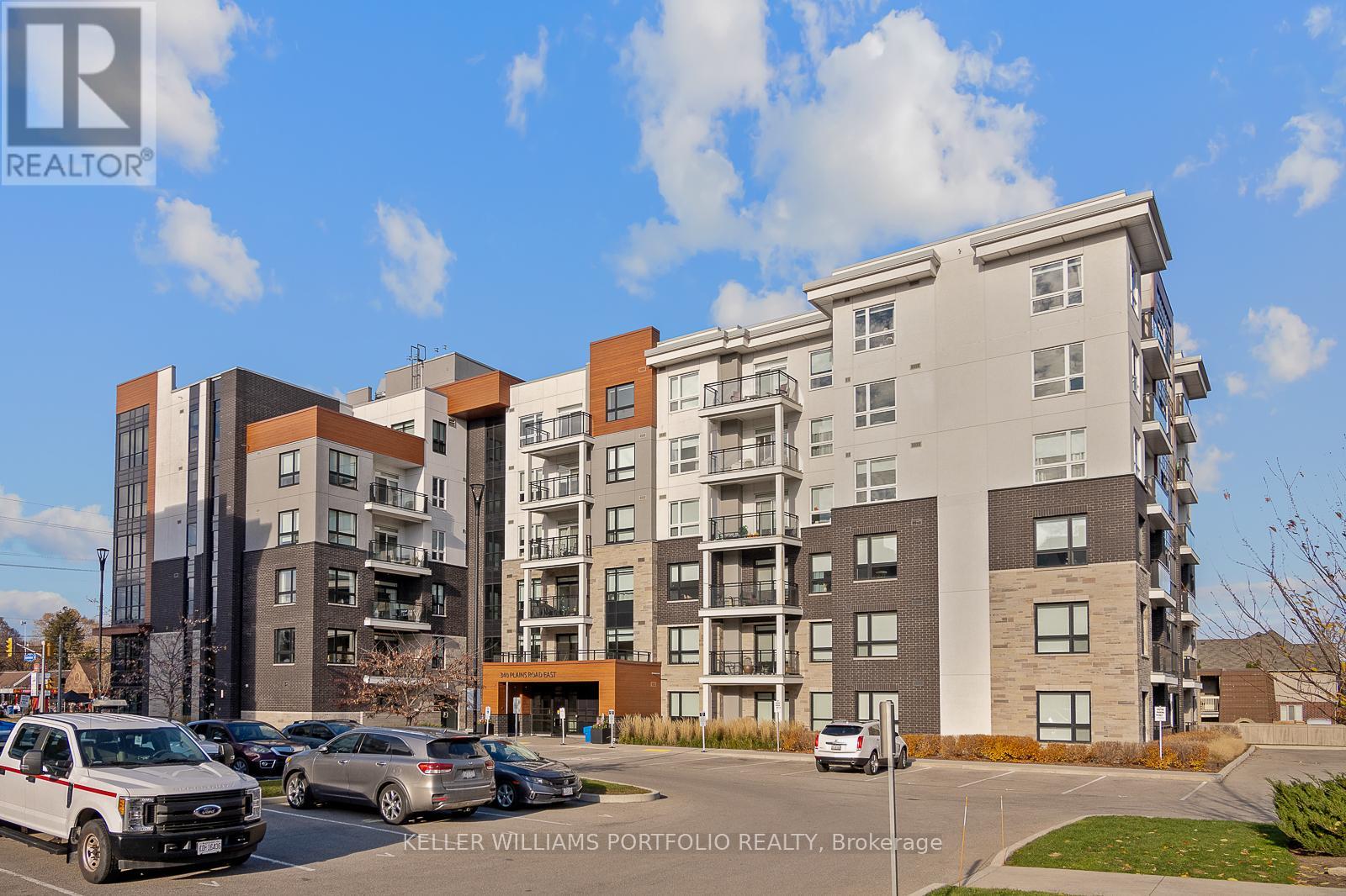 611 - 340 PLAINS ROAD E, Burlington, Ontario