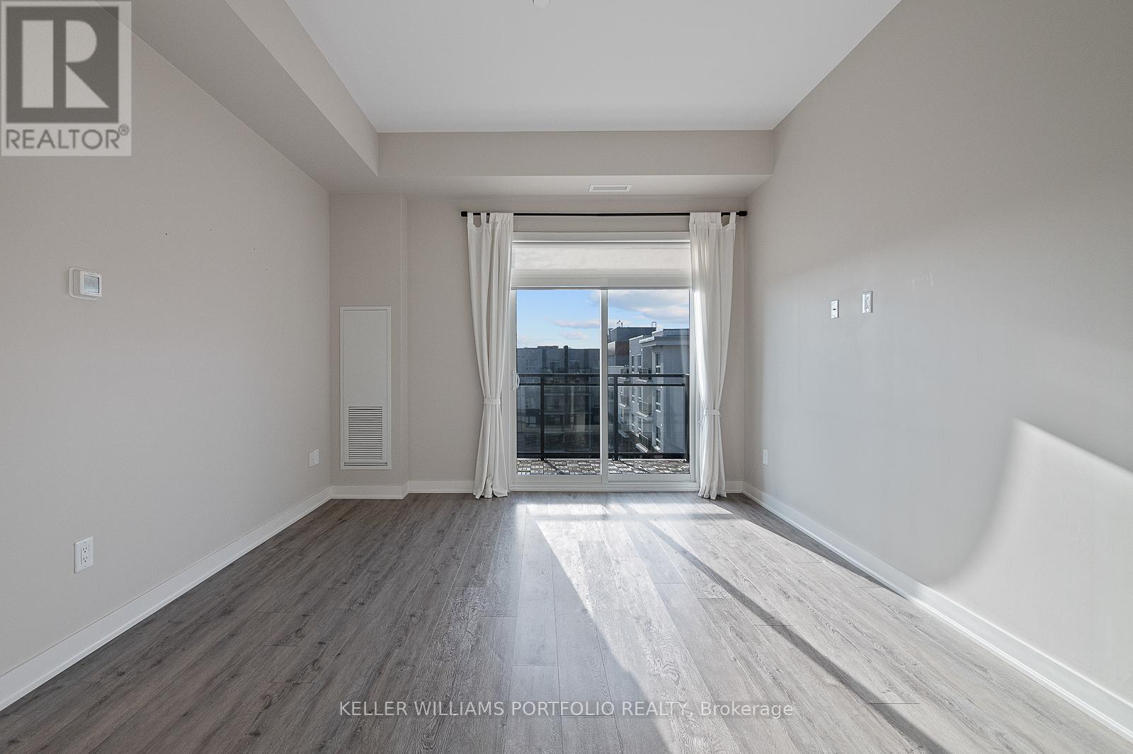 611 - 340 Plains Road E, Burlington, Ontario  L7T 0C2 - Photo 11 - W12600662