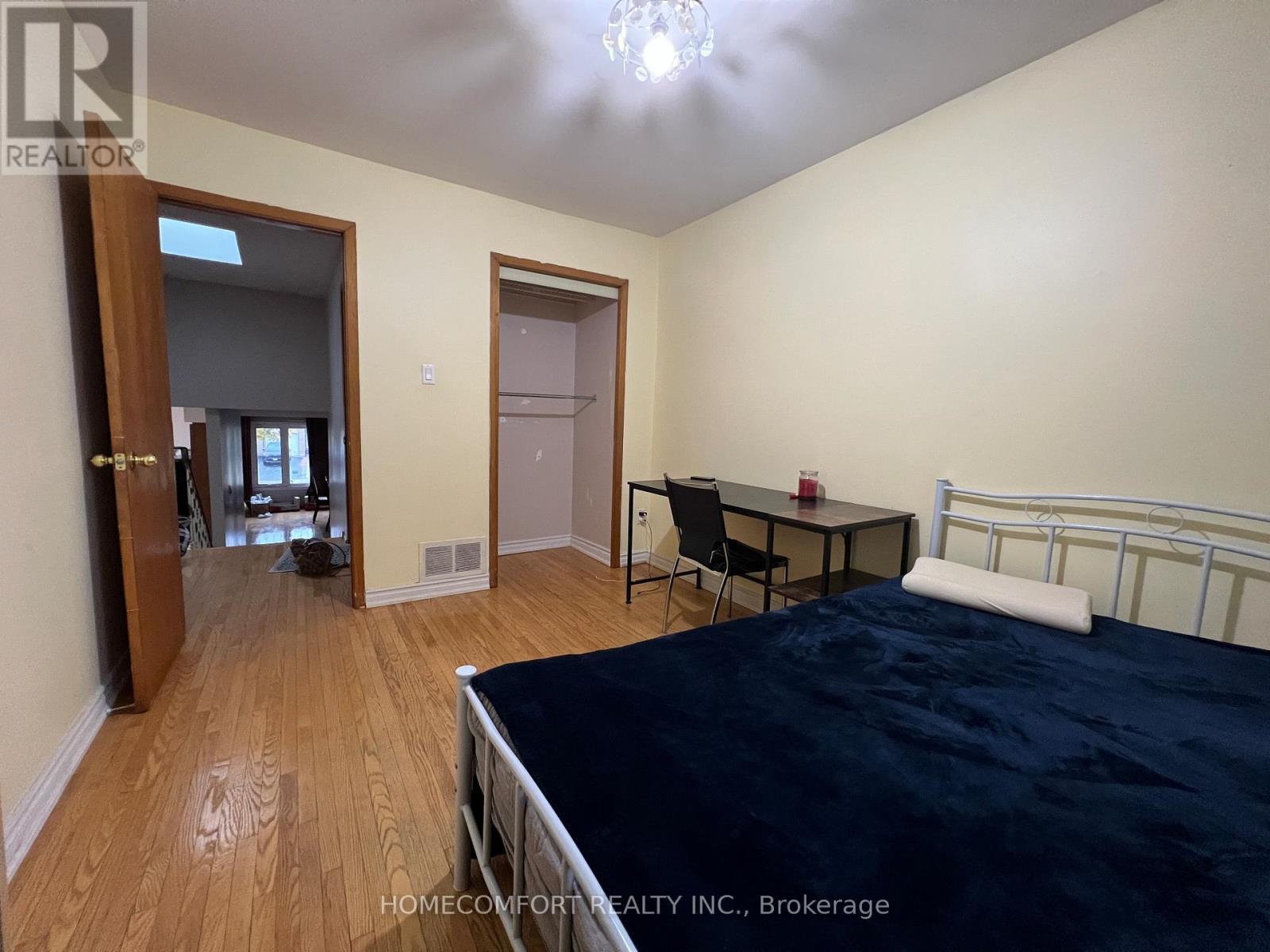 117 Shawnee Circle, Toronto (Pleasant View), Ontario  M2H 2Y3 - Photo 2 - C12478956