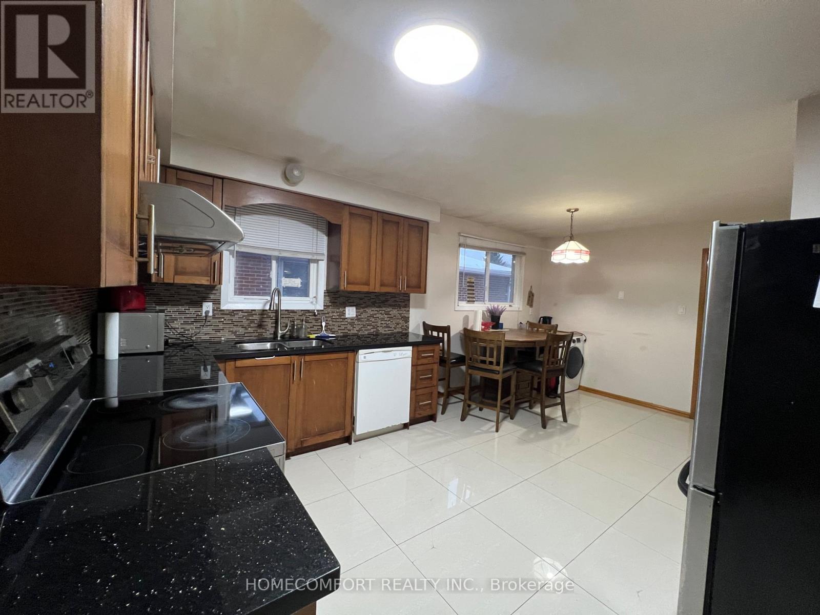 117 Shawnee Circle, Toronto (Pleasant View), Ontario  M2H 2Y3 - Photo 19 - C12478956