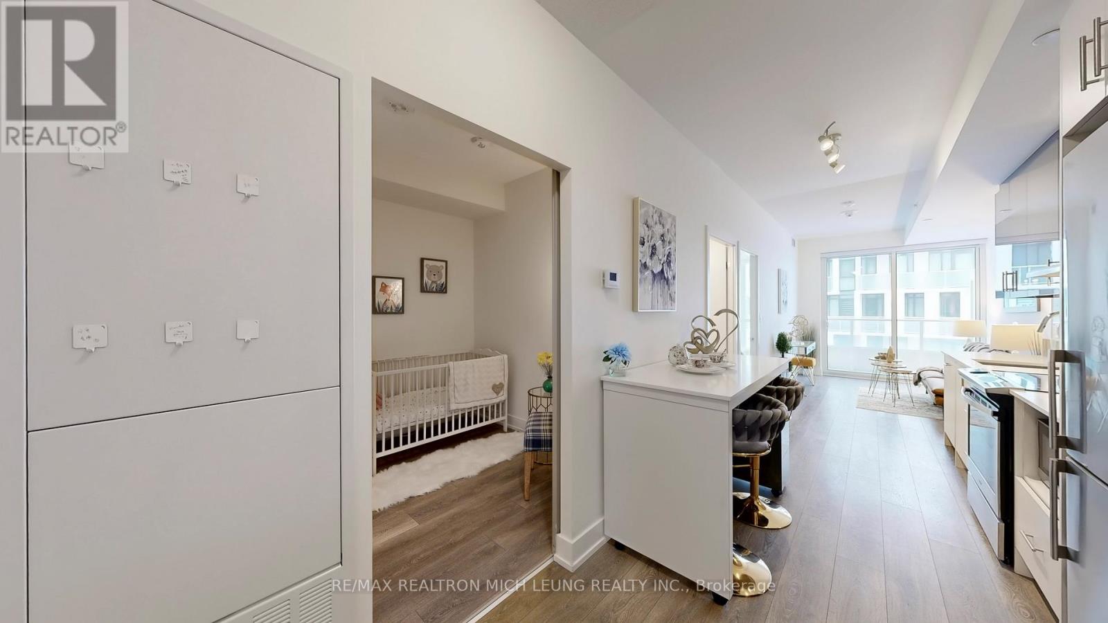 1710 - 180 Fairview Mall Drive, Toronto, Ontario M2J 0G4 - Photo 2 - C12588528