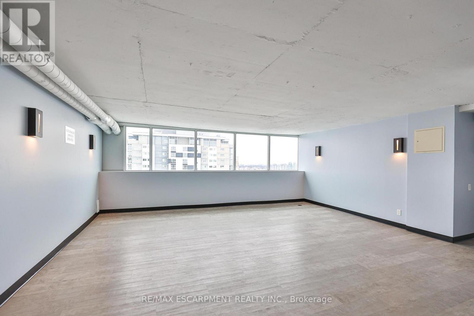 1706 - 375 King Street N, Kitchener, Ontario  N2J 4L6 - Photo 24 - X12600570