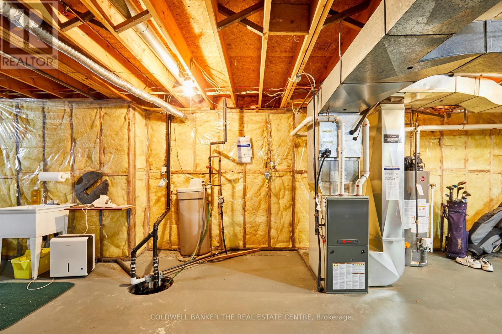 28 Neals Drive, Kawartha Lakes, Ontario  L0B 1K0 - Photo 24 - X12600668