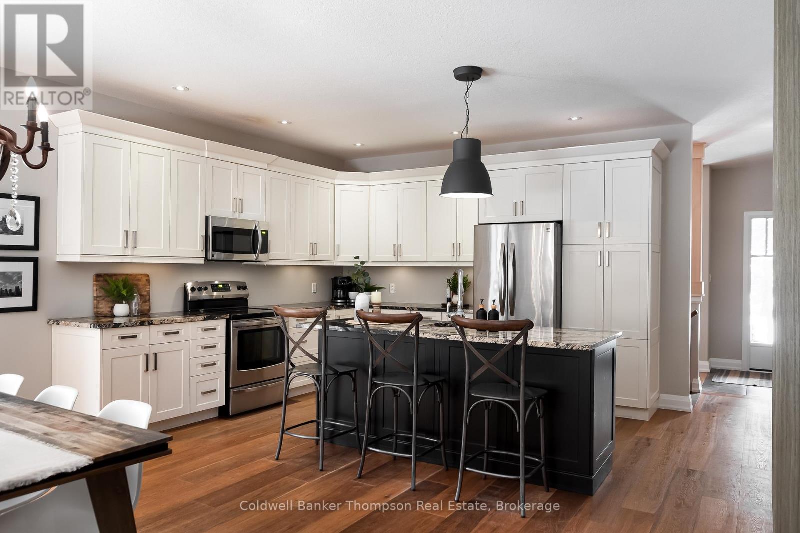 744 North Mary Lake Road, Huntsville, Ontario  P1H 1S4 - Photo 6 - X12600756