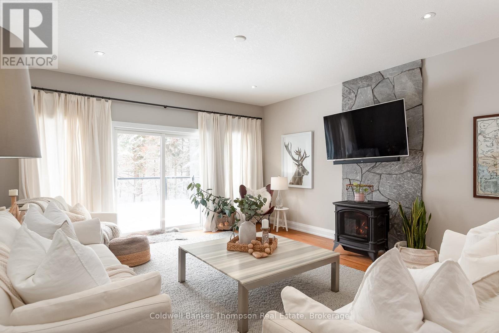 744 North Mary Lake Road, Huntsville, Ontario  P1H 1S4 - Photo 9 - X12600756