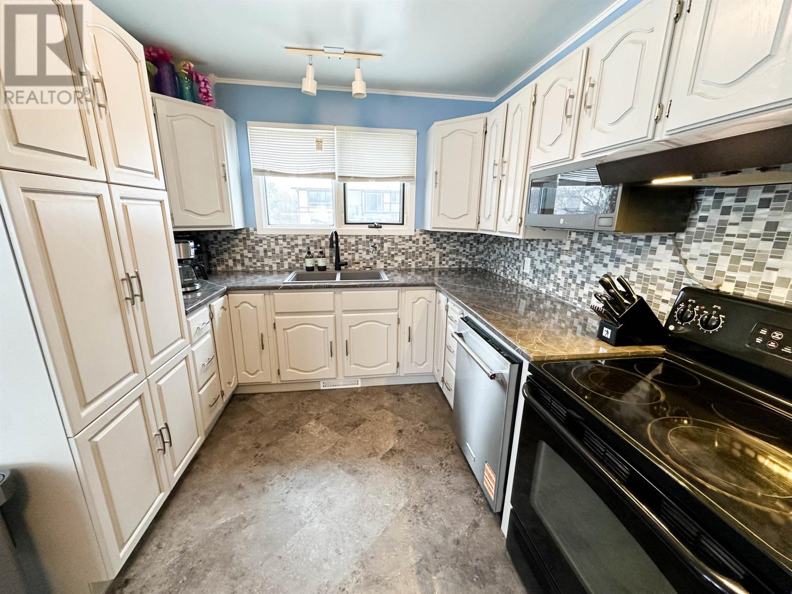 99 Detta Rd, Balmertown, Ontario  P0V 1C0 - Photo 7 - TB253603