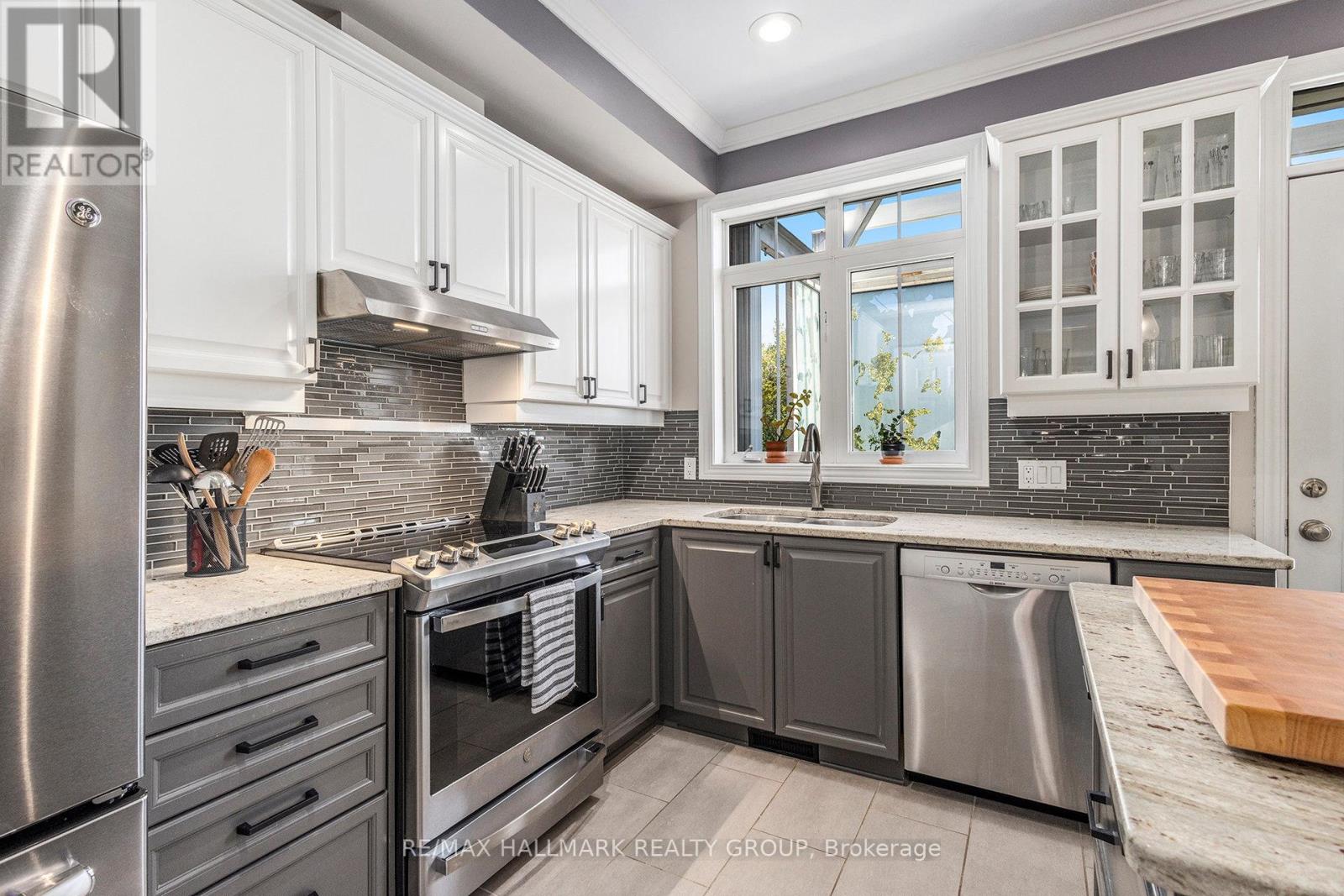 56 Kings Landing Private, Ottawa, Ontario  K1S 5P8 - Photo 24 - X12600684