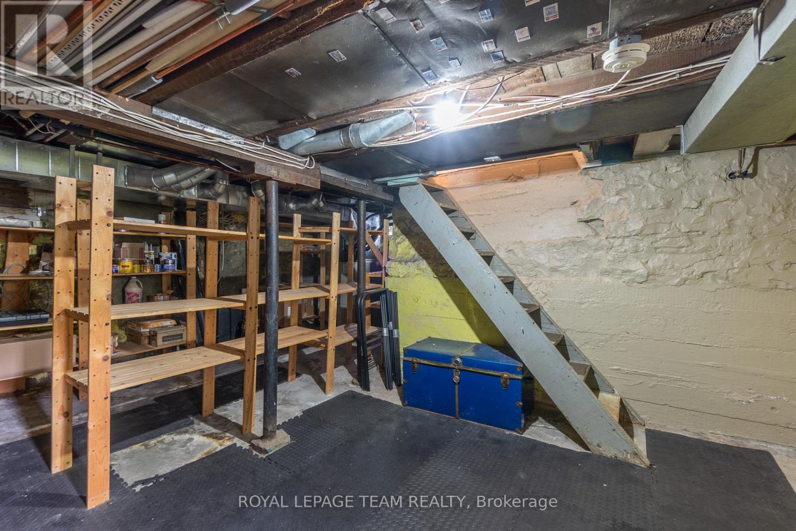 56 Bertrand Street, Ottawa, Ontario  K1M 1Y6 - Photo 25 - X12600718