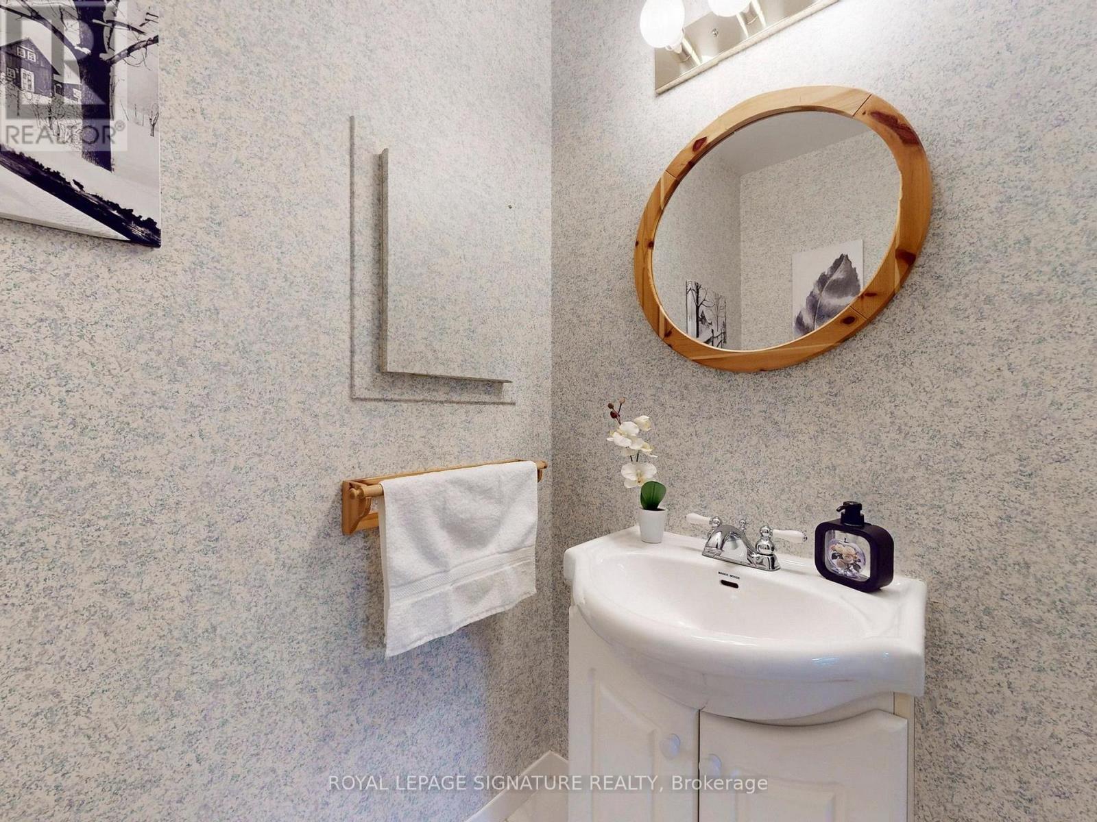 34 Charade Court, Toronto, Ontario  M1W 1C8 - Photo 17 - E12600642