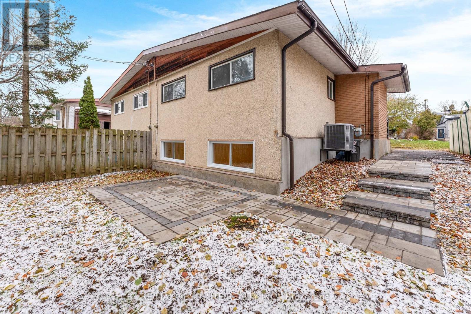 14 Mulvagh Avenue, Ottawa, Ontario K2E 6M6 - Photo 39 - X12597816