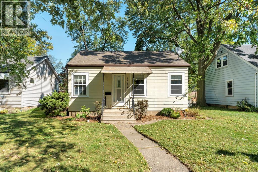 MLS# 25031135: 1064 PRINCE ROAD, Windsor, Canada