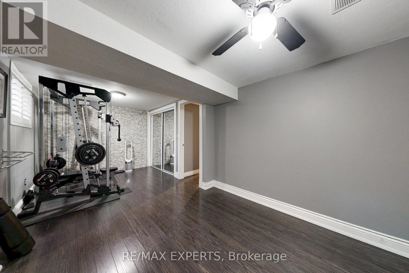 4323 Forsyth Boulevard, Burlington, Ontario  L7L 2M2 - Photo 33 - W12589164