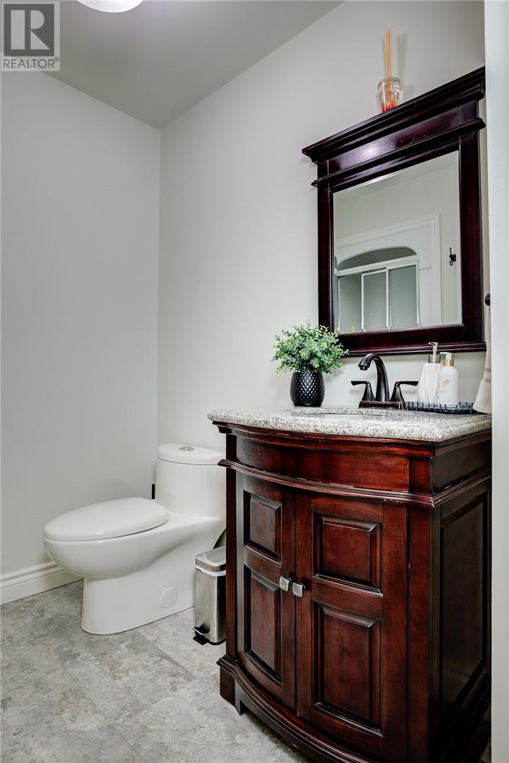 1060 Ramsey Lake Road, Sudbury, Ontario  P3E 6J7 - Photo 30 - 2125219