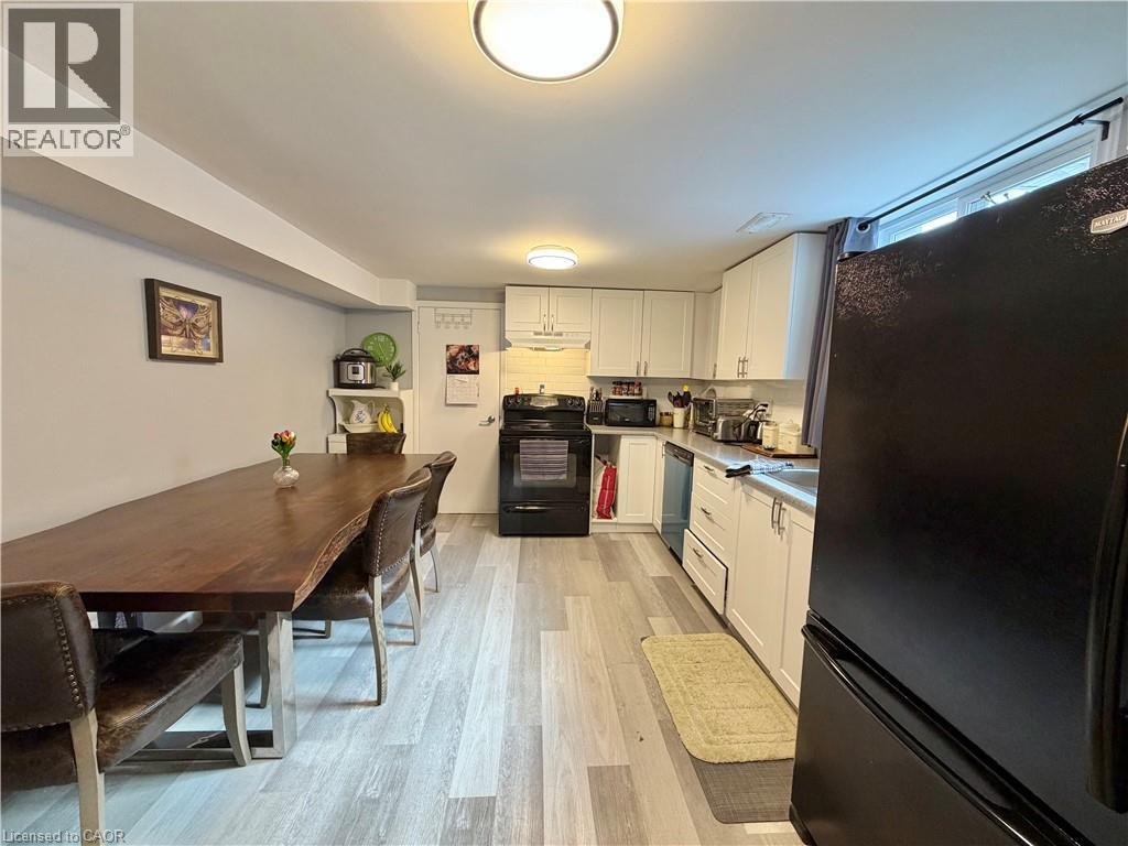 66 Chalmers Street S, Cambridge, Ontario  N1R 6A6 - Photo 32 - 40790259