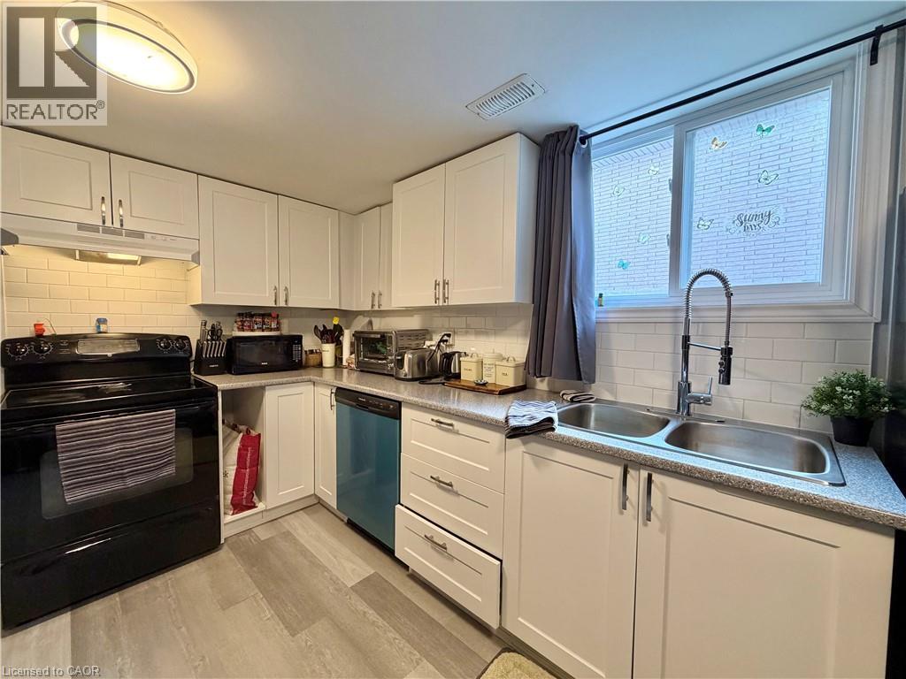 66 Chalmers Street S, Cambridge, Ontario  N1R 6A6 - Photo 34 - 40790259