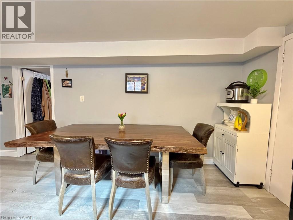 66 Chalmers Street S, Cambridge, Ontario  N1R 6A6 - Photo 37 - 40790259