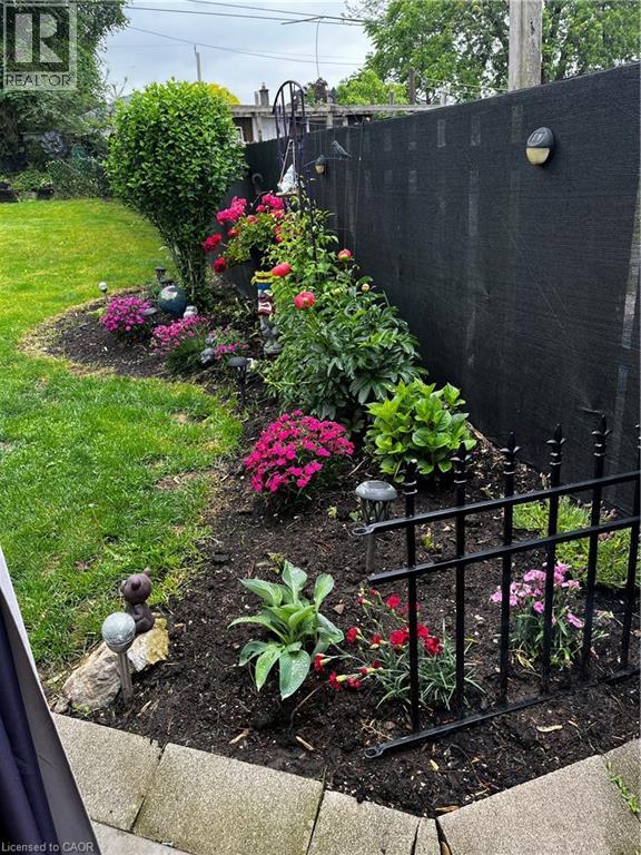 66 Chalmers Street S, Cambridge, Ontario  N1R 6A6 - Photo 49 - 40790259