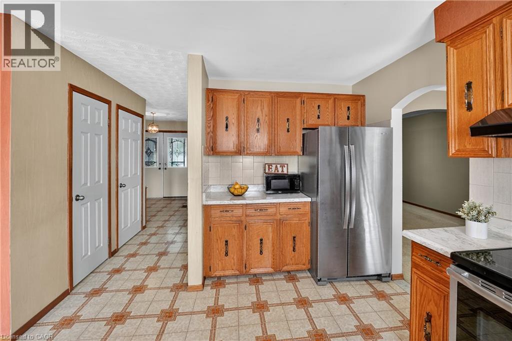 57 Neil Avenue, Stoney Creek, Ontario  L8G 2N1 - Photo 9 - 40781034