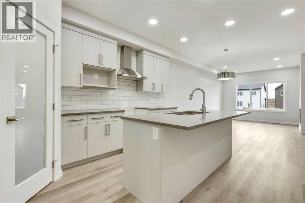 12 Heartwood Lane Se, Calgary, Alberta  T3M 2K1 - Photo 5 - A2259672