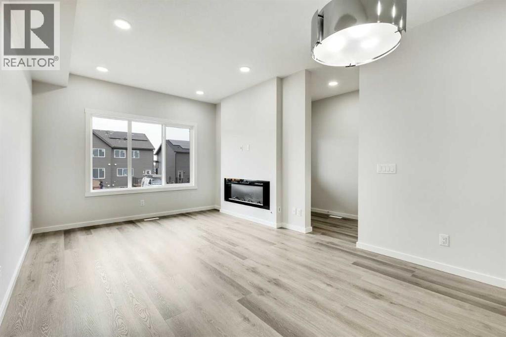 12 Heartwood Lane Se, Calgary, Alberta  T3M 2K1 - Photo 6 - A2259672