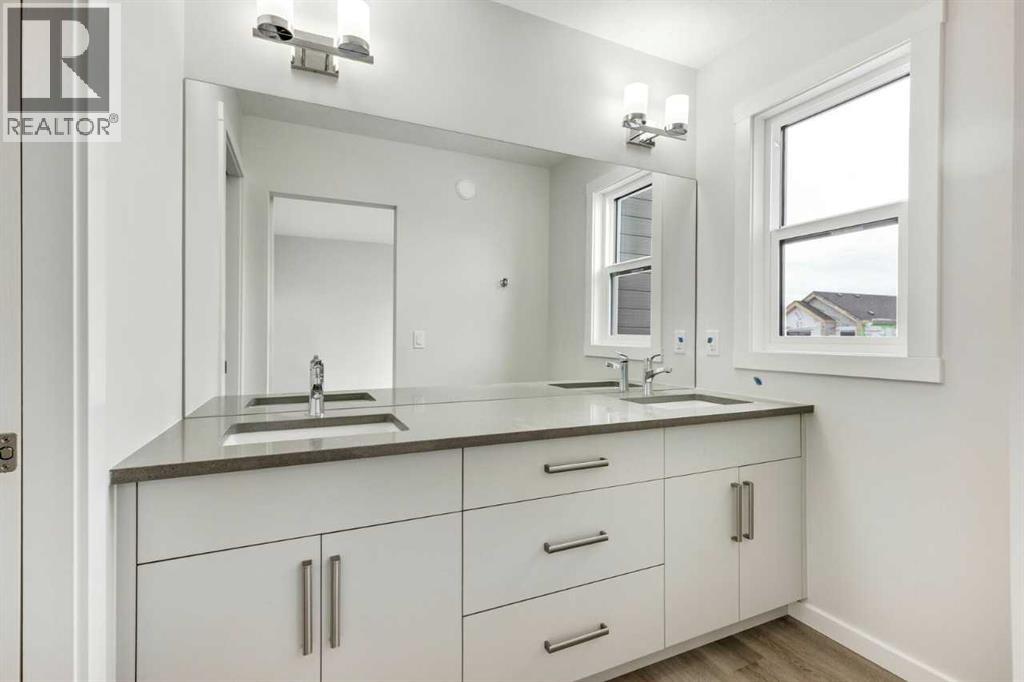 12 Heartwood Lane Se, Calgary, Alberta  T3M 2K1 - Photo 10 - A2259672