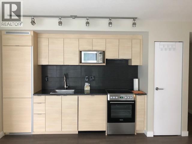 1207 489 Interurban Way, Vancouver, British Columbia V5X 0C7 - Photo 1 - R3072110