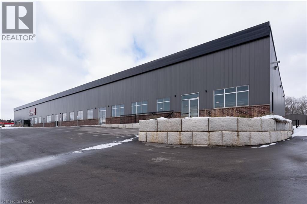 677 Colborne Street W Unit# D, Brantford, Ontario  N3T 5L5 - Photo 2 - 40790818