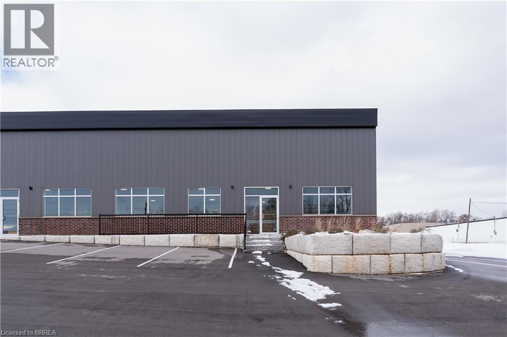 677 Colborne Street W Unit# D, Brantford, Ontario  N3T 5L5 - Photo 3 - 40790818