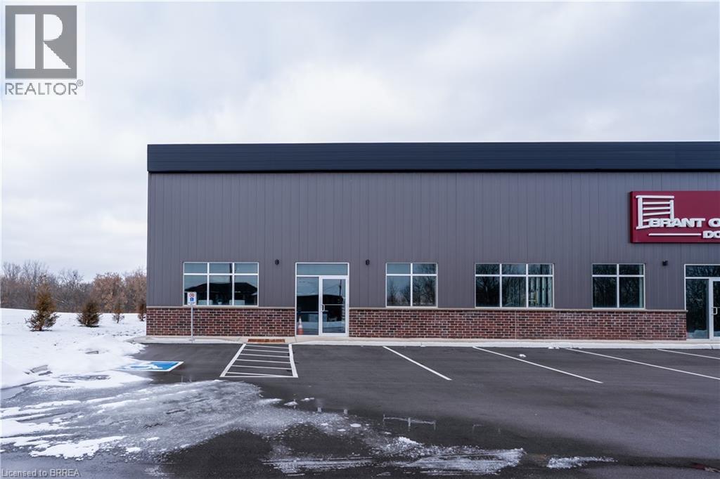 677 Colborne Street W Unit# A, Brantford, Ontario  N3T 5L5 - Photo 3 - 40790816
