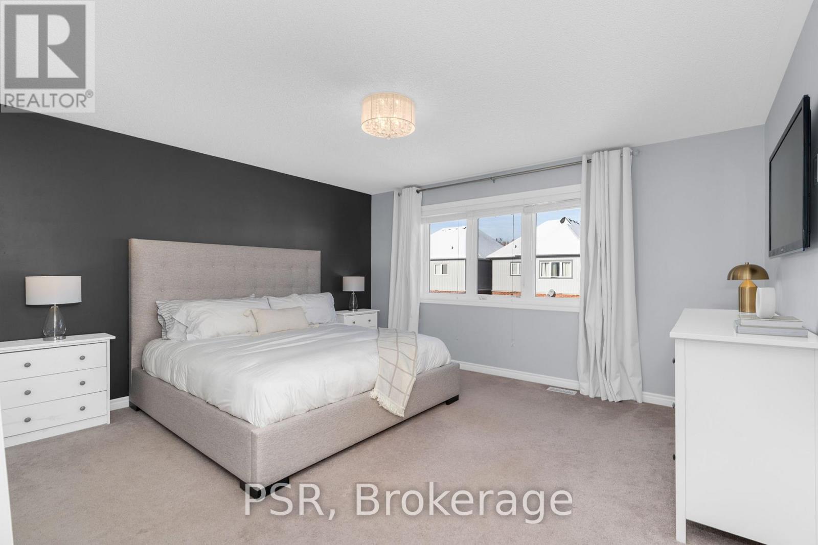 28 Battalion Drive, Essa, Ontario  L3W 0B3 - Photo 14 - N12597956