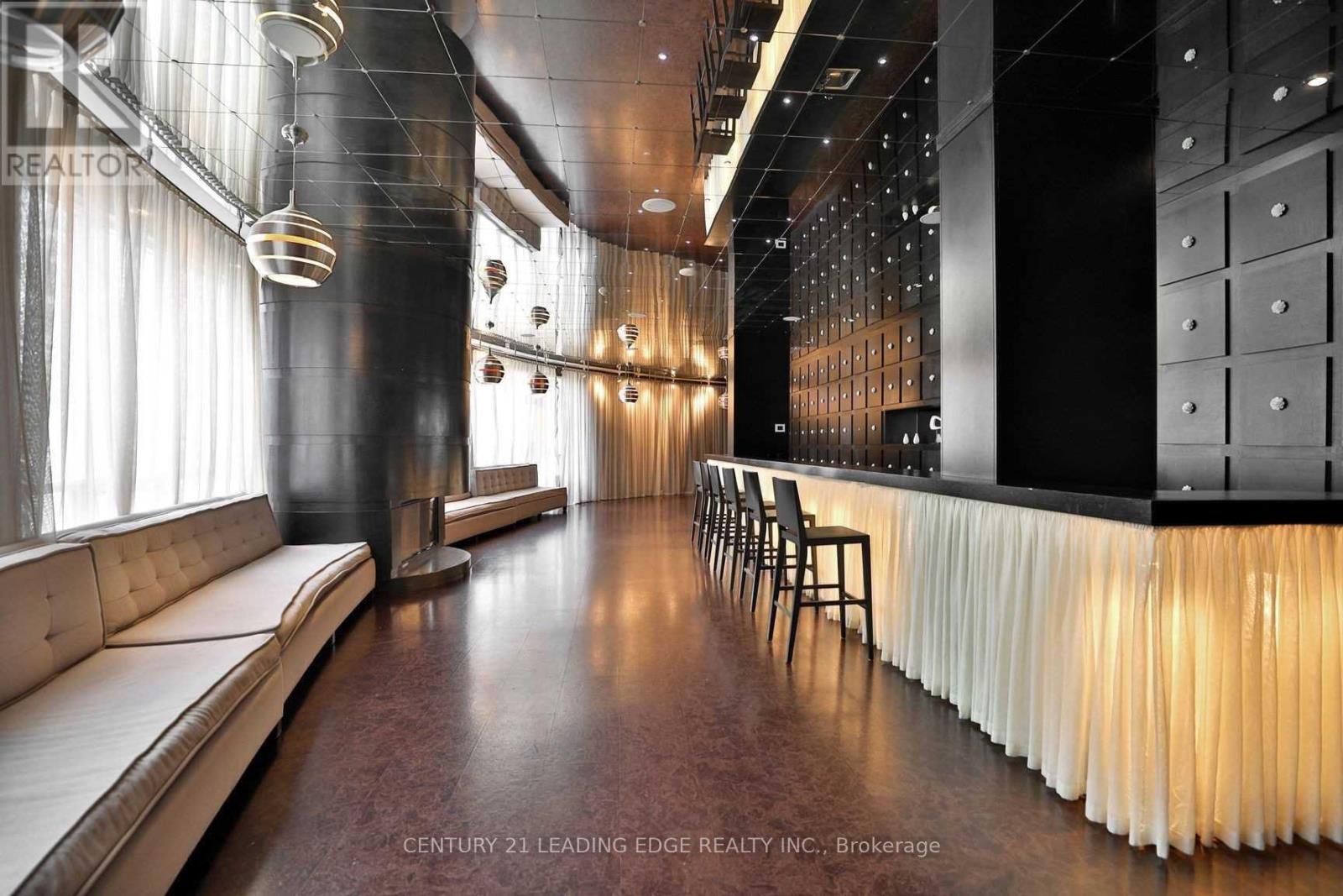 2011 - 20 Blue Jays Way, Toronto, Ontario  M5V 3W6 - Photo 12 - C12600738