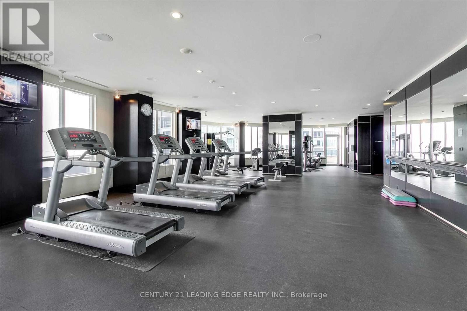 2011 - 20 Blue Jays Way, Toronto, Ontario  M5V 3W6 - Photo 14 - C12600738