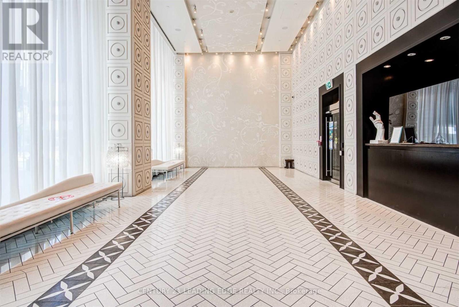 2011 - 20 Blue Jays Way, Toronto, Ontario  M5V 3W6 - Photo 2 - C12600738