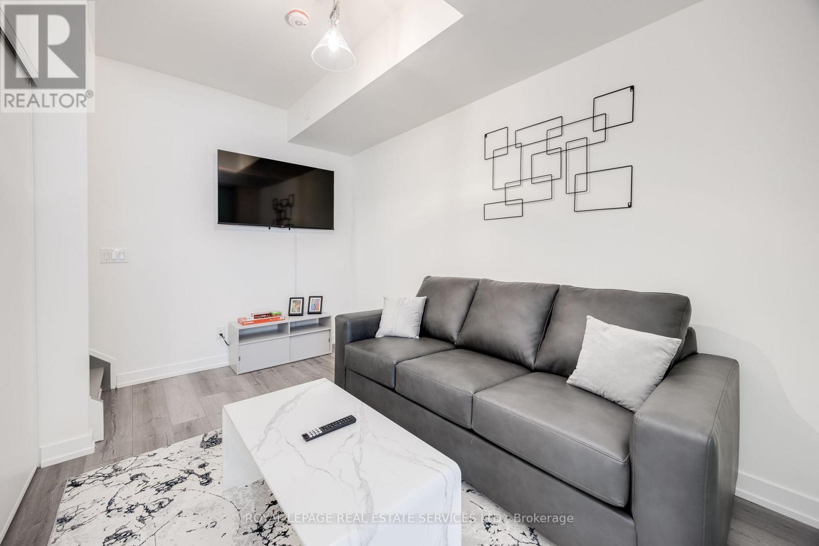 31 - 851 Sheppard Avenue W, Toronto, Ontario  M3H 0G2 - Photo 14 - C12600758