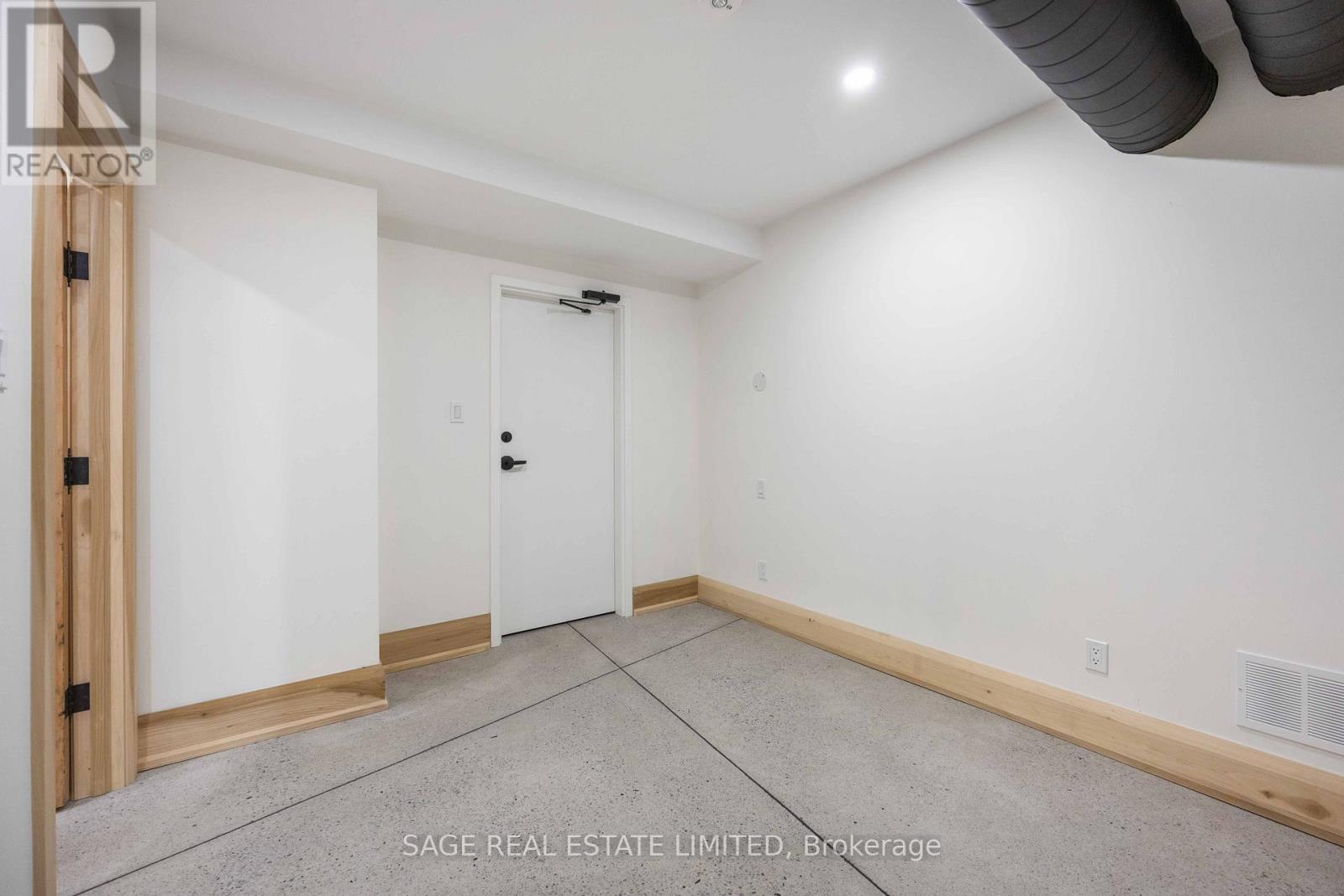 Lower - 67 Shannon Street, Toronto, Ontario  M6J 2E6 - Photo 19 - C12600782