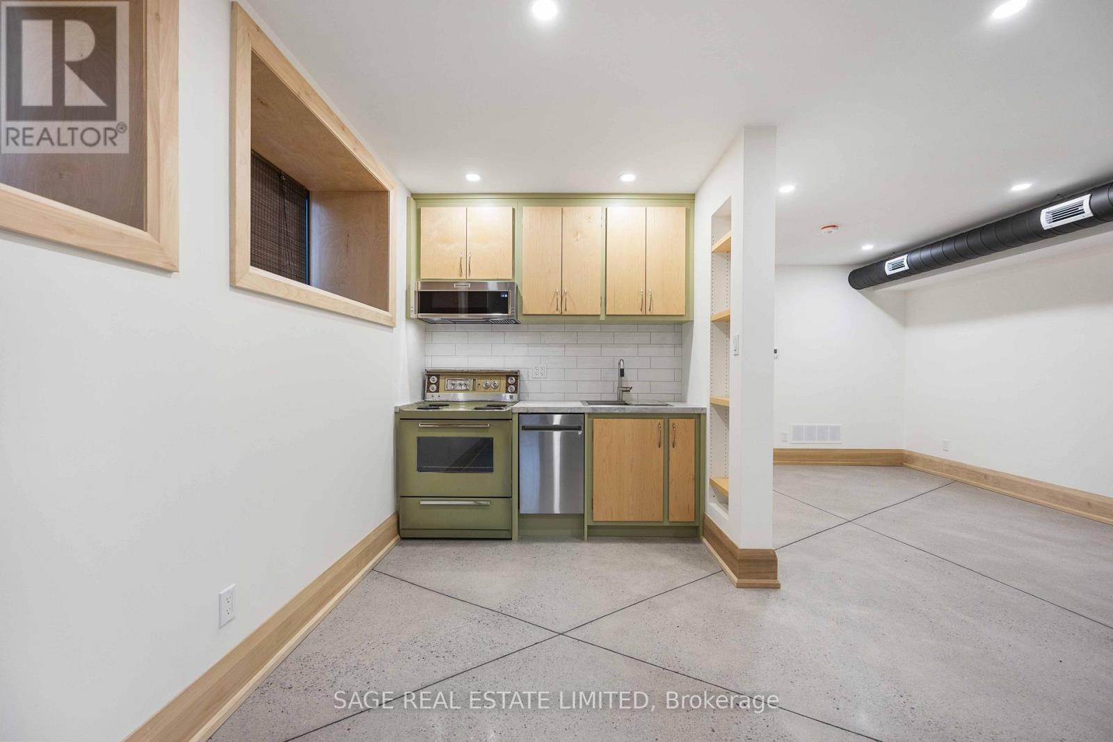 Lower - 67 Shannon Street, Toronto, Ontario  M6J 2E6 - Photo 7 - C12600782