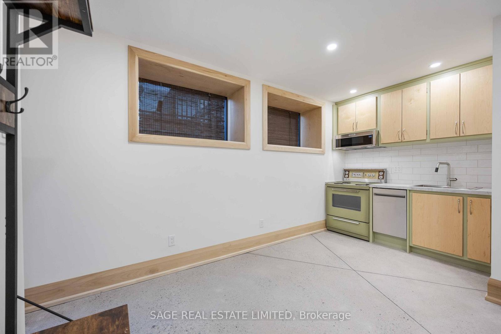 Lower - 67 Shannon Street, Toronto, Ontario  M6J 2E6 - Photo 8 - C12600782