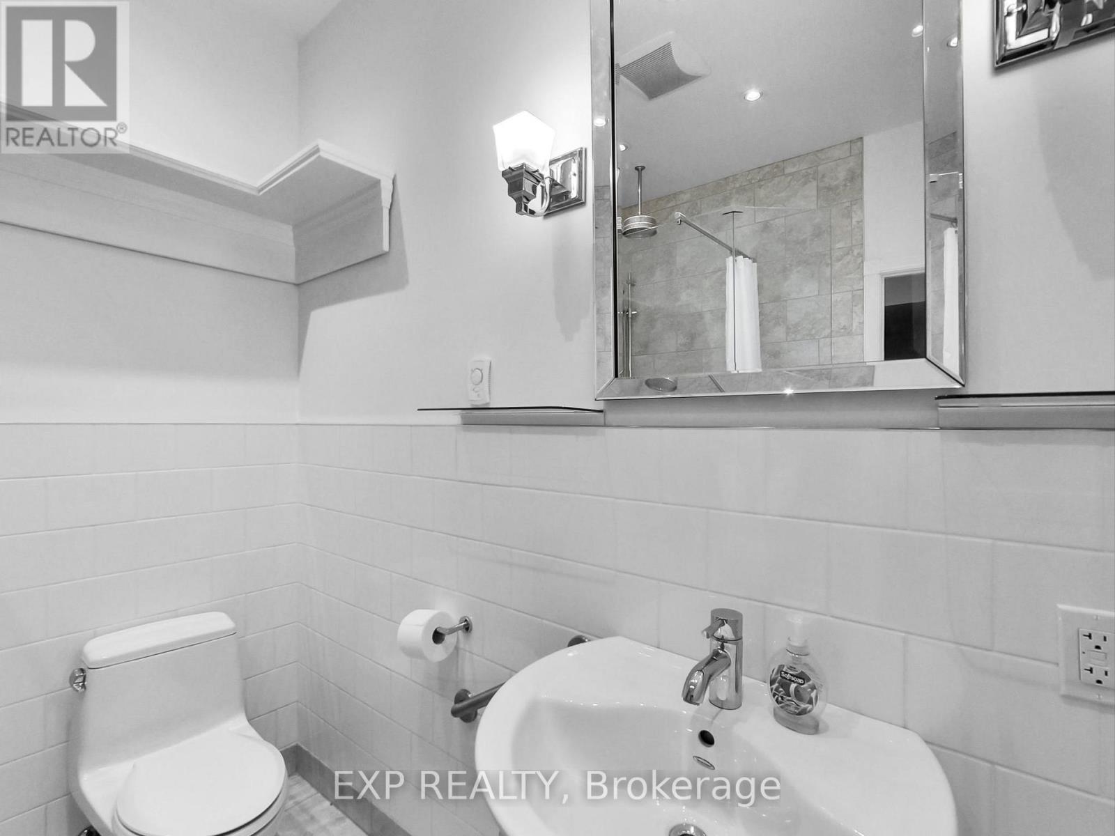 Unit #1 - 38 River Street, Toronto, Ontario  M5A 3N9 - Photo 10 - C12600790