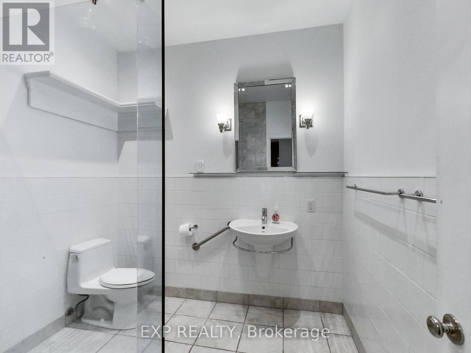 Unit #1 - 38 River Street, Toronto, Ontario  M5A 3N9 - Photo 9 - C12600790