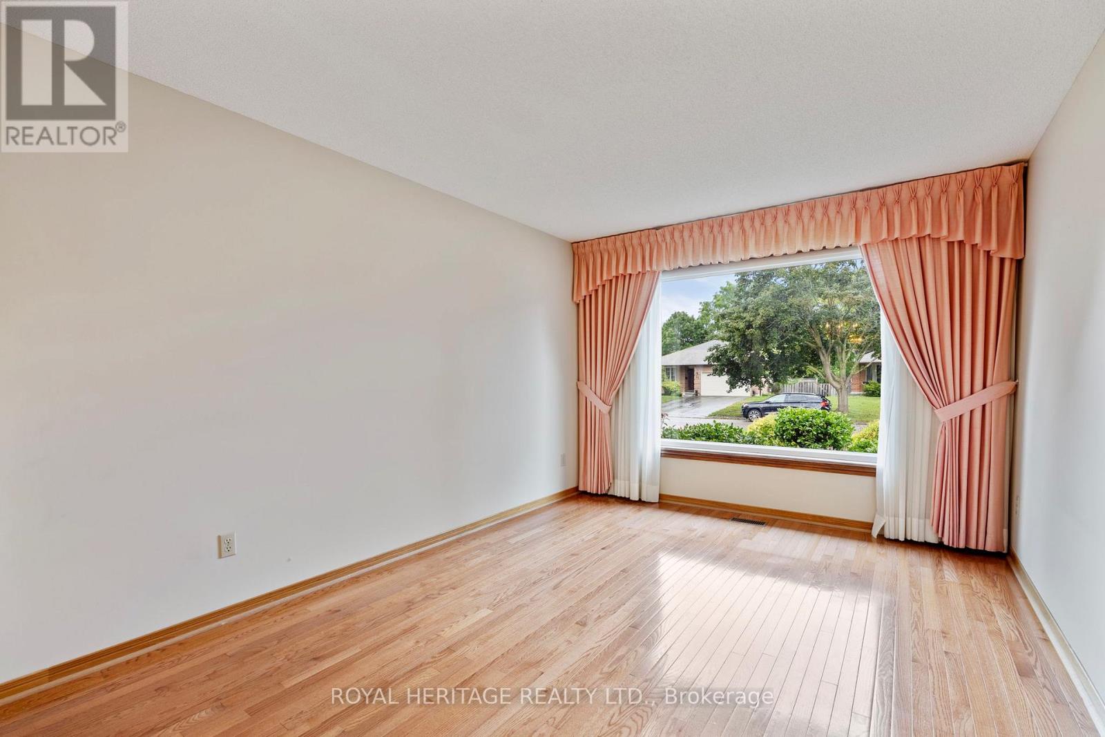 81 Ewen Drive, Uxbridge, Ontario  L9P 1L7 - Photo 12 - N12466319