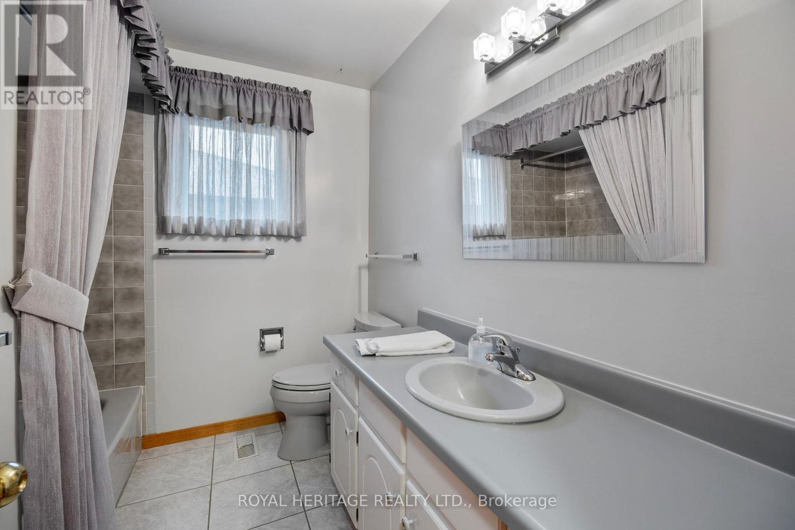 81 Ewen Drive, Uxbridge, Ontario  L9P 1L7 - Photo 32 - N12466319