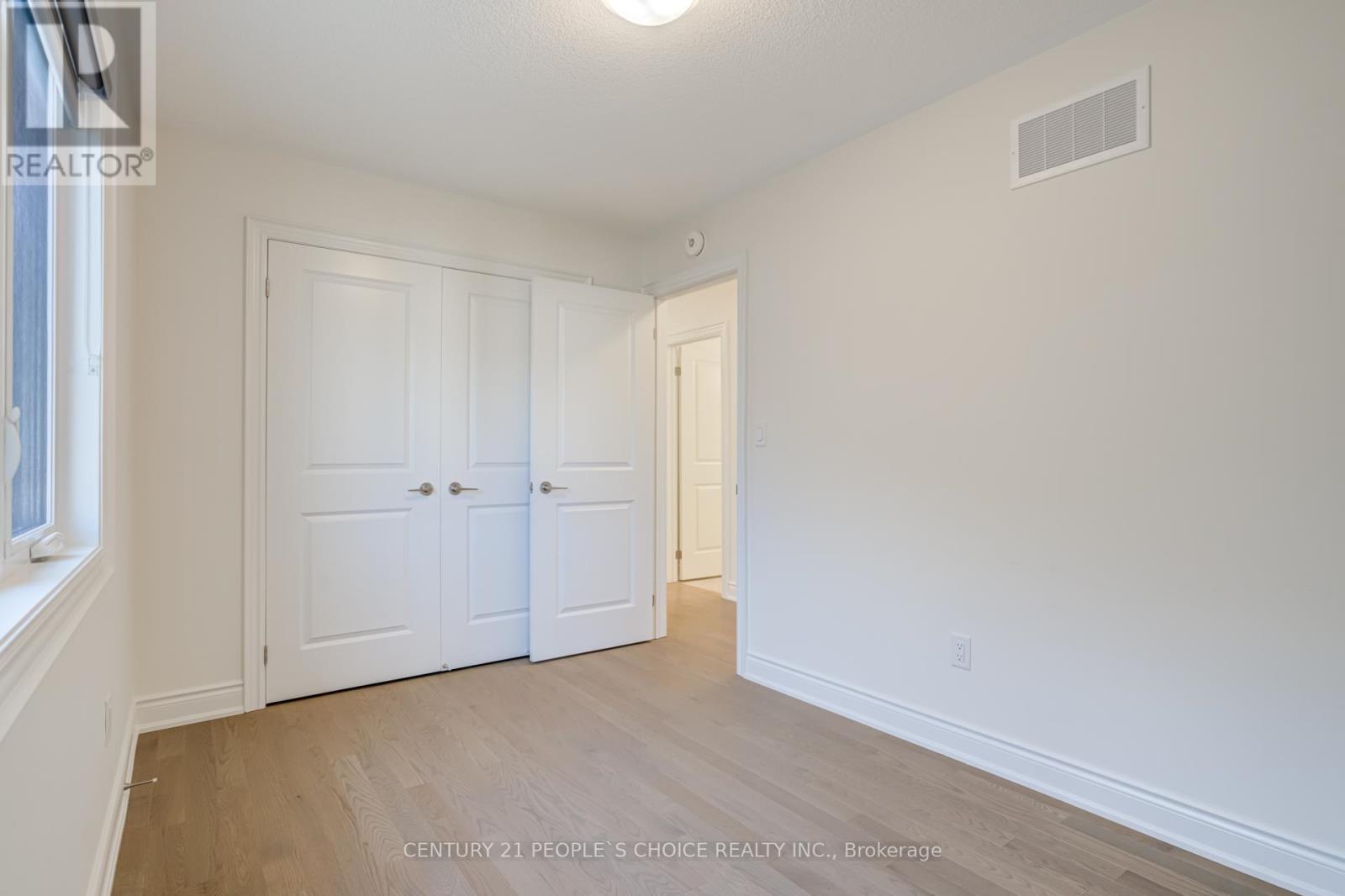 64 Montrose Boulevard, Bradford West Gwillimbury, Ontario  L3Z 4P3 - Photo 40 - N12573916