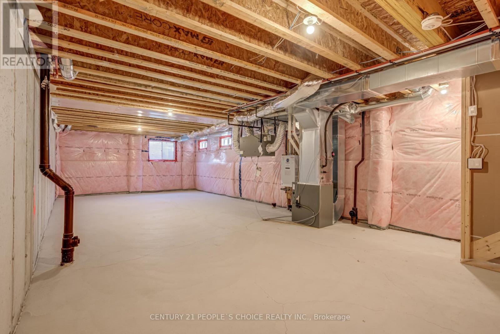 64 Montrose Boulevard, Bradford West Gwillimbury, Ontario  L3Z 4P3 - Photo 44 - N12573916